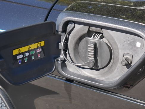 Used 2021 Jeep Wrangler Unlimited Rubicon 4xe w/ Steel Bumper Group image 20