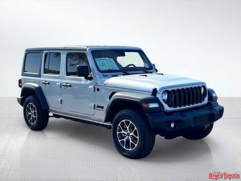 Used 2024 Jeep Wrangler Unlimited Sport AWD/4WD image 8
