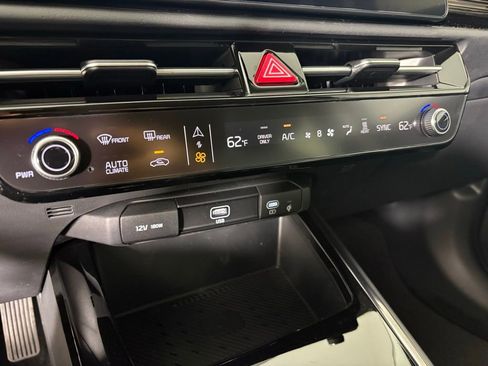 New 2026 Kia Niro Wind image 31