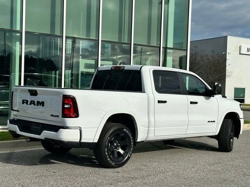 Used 2025 RAM 1500 Big Horn image 30