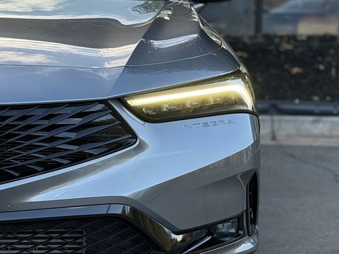 Used 2023 Acura Integra A-Spec image 5