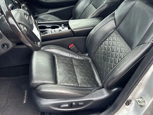 Used 2017 Nissan Maxima Platinum image 29
