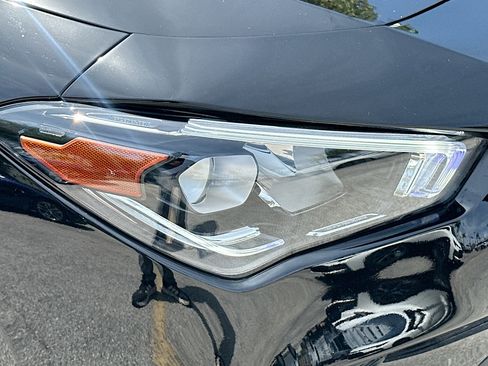 Used 2022 Mercedes-Benz CLA 250 image 30