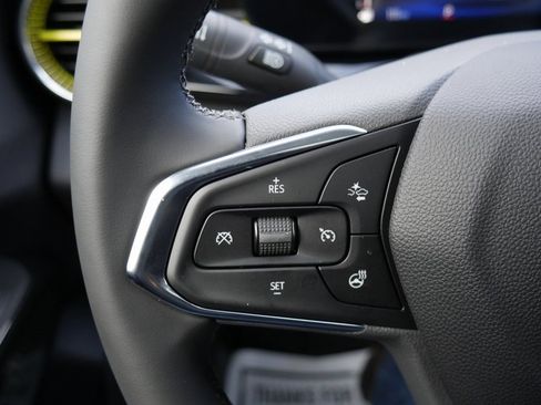 New 2026 Chevrolet Trax ACTIV w/ Sunroof Package image 12