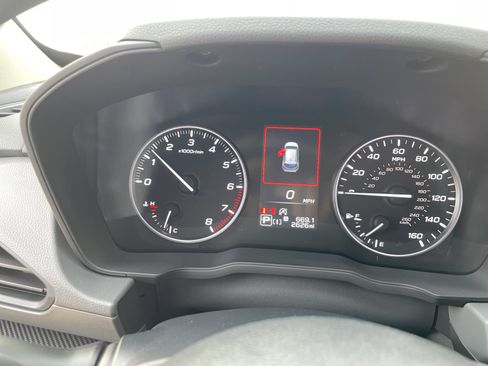 Certified 2025 Subaru Crosstrek 2.5i Premium image 3