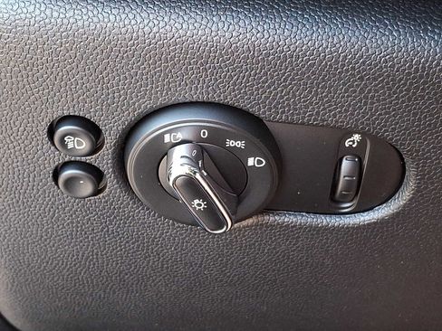 Used 2024 MINI Cooper S FWD image 23