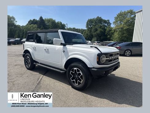 Used 2022 Ford Bronco Outer Banks AWD/4WD image 1