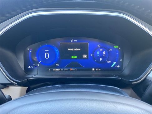 Used 2020 Ford Escape SE Sport image 25