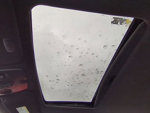 Used 2013 Chrysler 200 Limited image 19