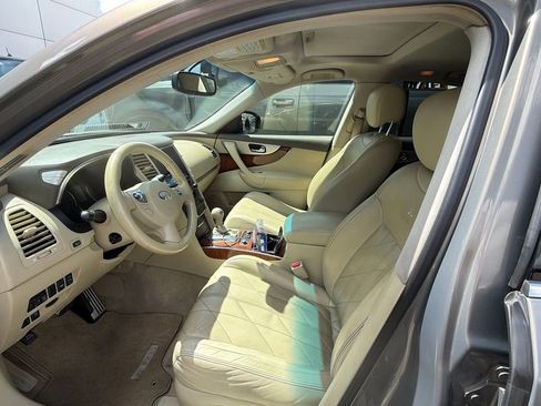 Used 2011 INFINITI FX35 AWD w/ Premium Pkg image 3