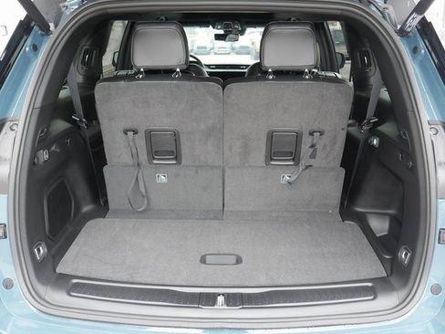 New 2026 Jeep Grand Cherokee L Limited image 9