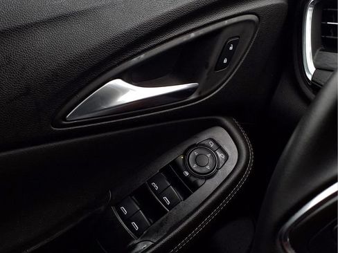 Used 2025 Buick Encore GX Preferred FWD image 14