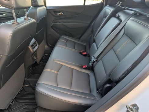 Used 2024 Chevrolet Equinox Premier FWD image 26