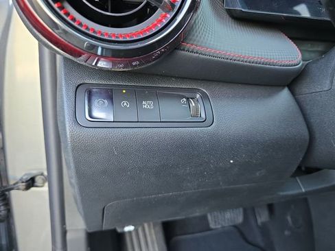 New 2025 Chevrolet Equinox RS image 18