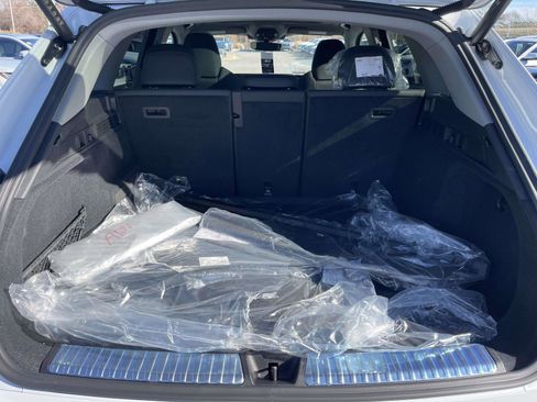 New 2025 Audi Q5 Premium Plus image 10