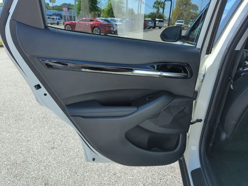 Used 2021 Kia Seltos S FWD image 27