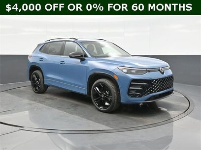 New 2025 Volkswagen Tiguan SE R-Line