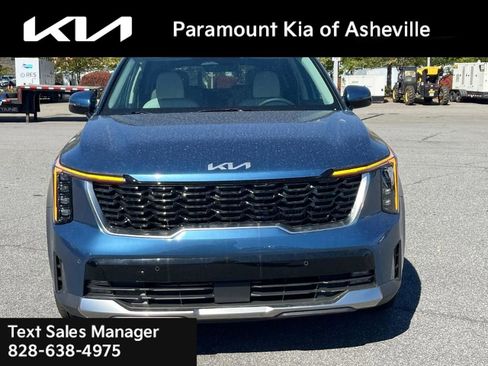 Used 2025 Kia Sorento EX image 25