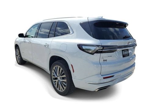 New 2026 Buick Enclave Avenir w/ Super Cruise Package AWD/4WD image 4