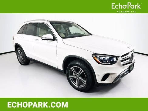 Used 2022 Mercedes-Benz GLC 300 4MATIC image 1