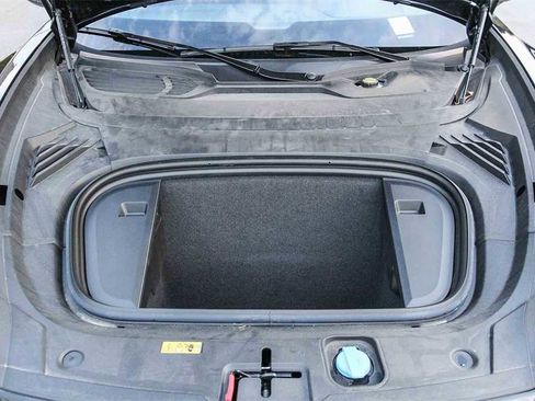 Used 2024 Audi RS e-tron GT w/ Carbon Performance Package image 28