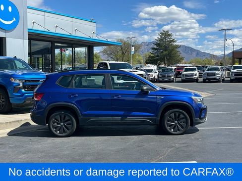 Used 2022 Volkswagen Taos S w/ IQ Drive S Package FWD image 2