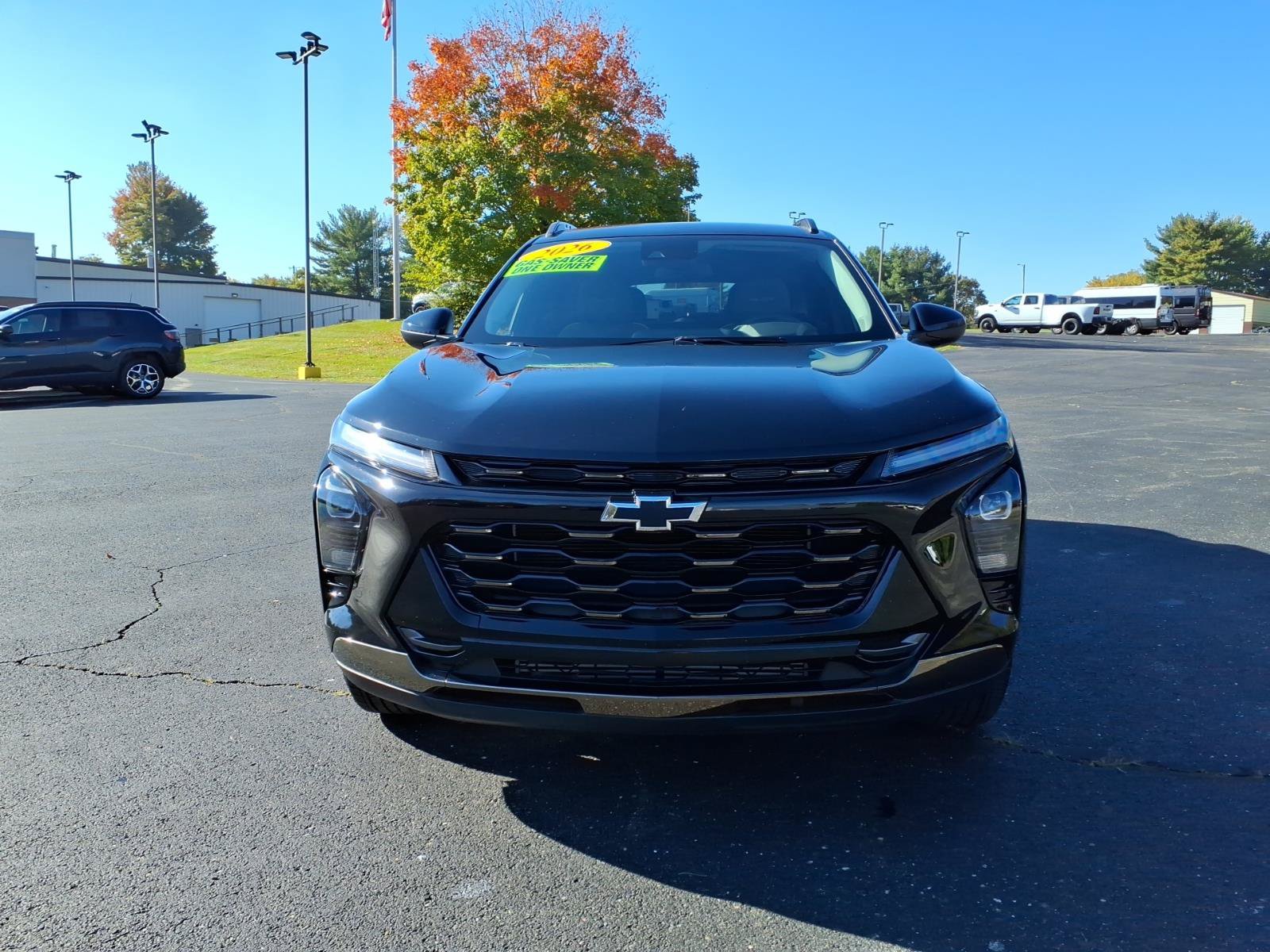 Used 2026 Chevrolet Trax ACTIV FWD image 2