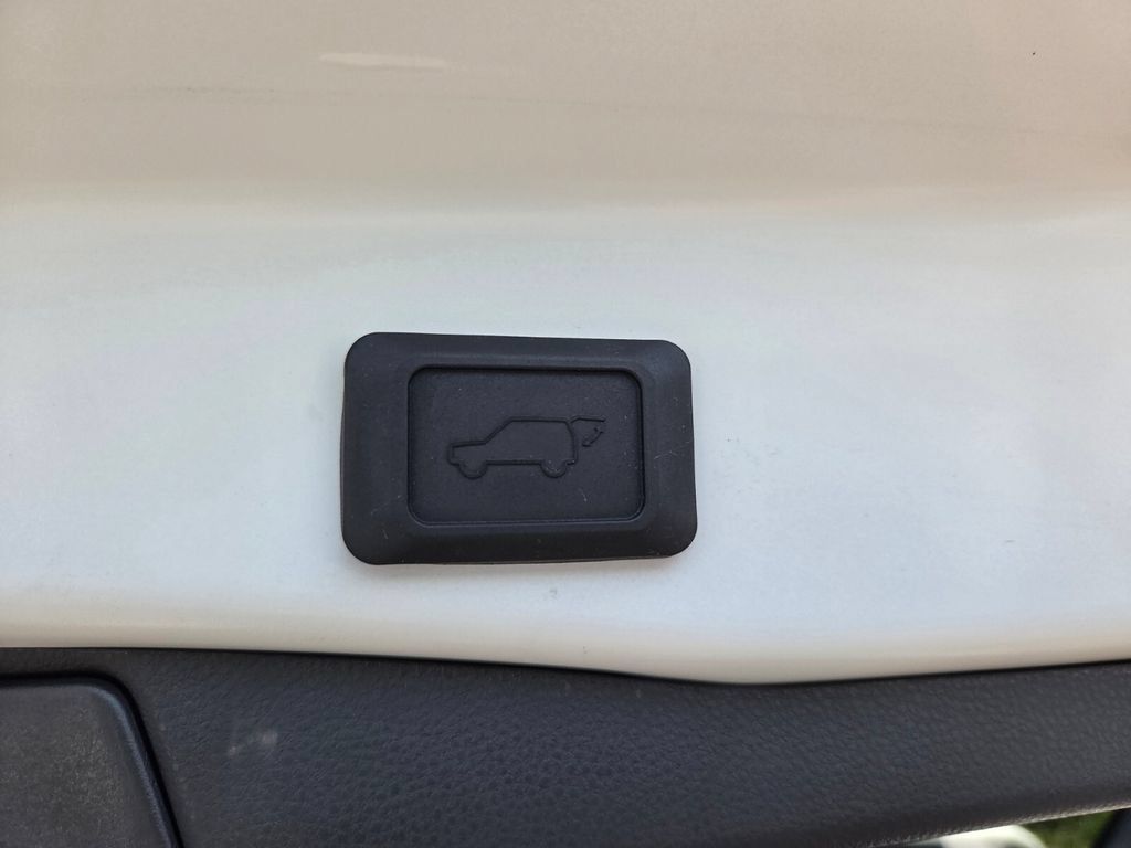 Certified 2024 Toyota RAV4 XLE w/ Convenience Package FWD image 13