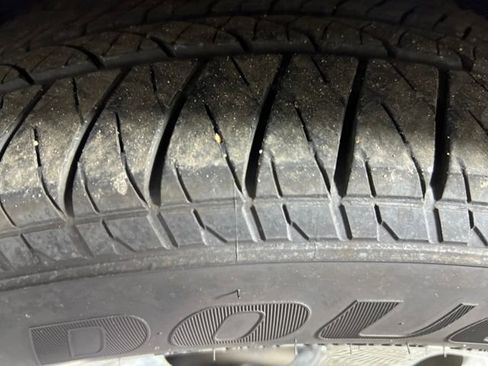 Used 2013 Lexus LS 460 image 28