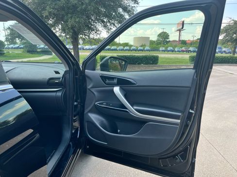 Used 2023 Mitsubishi Eclipse Cross LE image 14