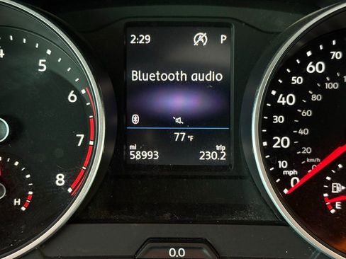 Used 2020 Volkswagen Tiguan S FWD image 30