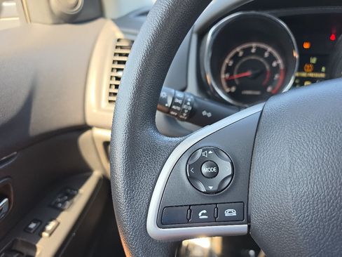 Used 2024 Mitsubishi Outlander Sport ES AWD/4WD image 26