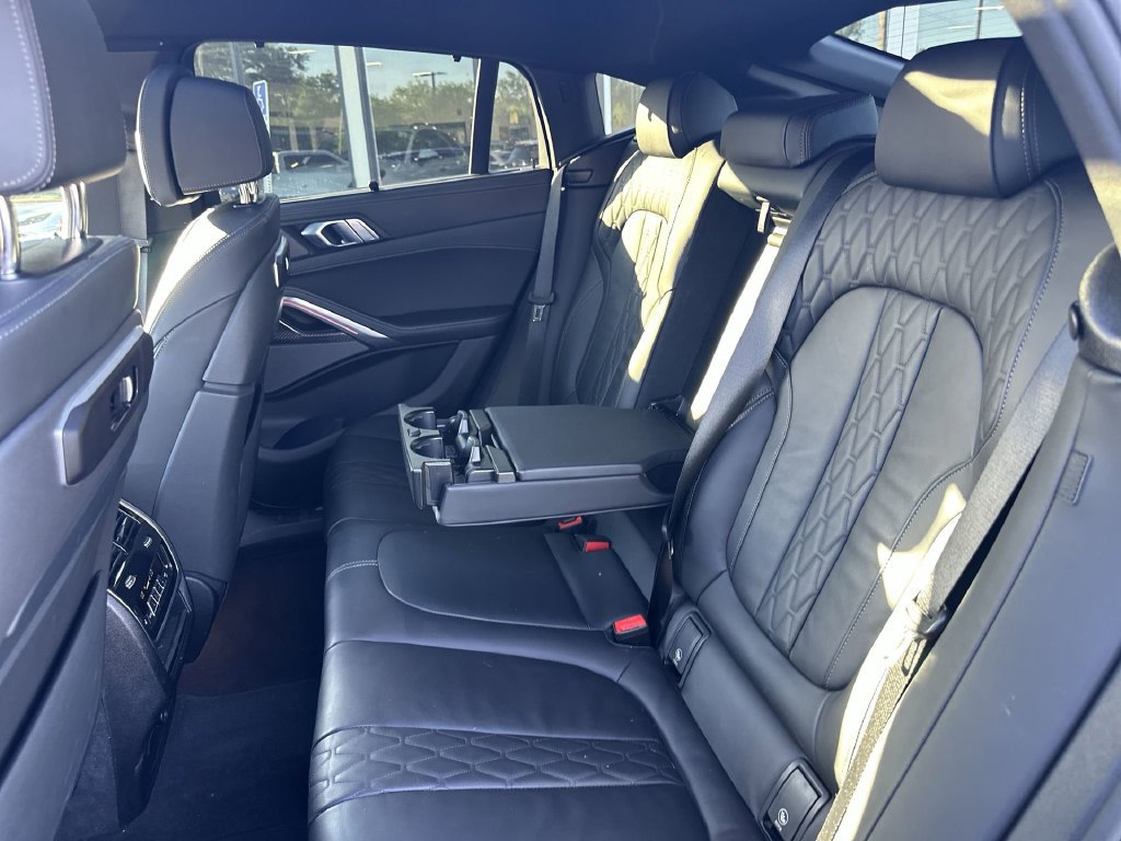 Used 2026 BMW X6 M60i AWD/4WD image 27