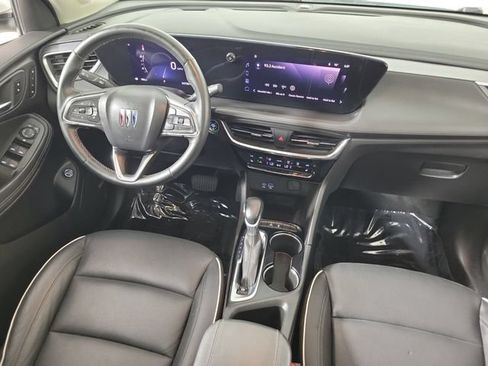 Used 2025 Buick Encore GX Avenir w/ Avenir Convenience Package FWD image 15