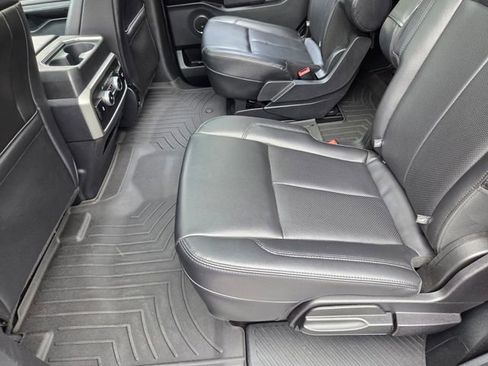 Used 2021 Ford Expedition XLT AWD/4WD image 13