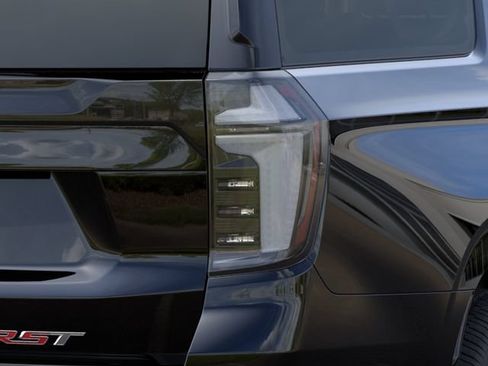 New 2026 Chevrolet Suburban RST RWD image 11