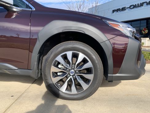 Used 2023 Subaru Outback Touring XT image 13