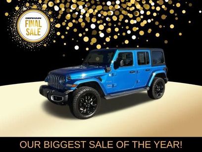 Used 2021 Jeep Wrangler Unlimited Sahara w/ Dual Top Group