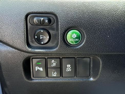 Certified 2025 Honda Passport EX-L image 27