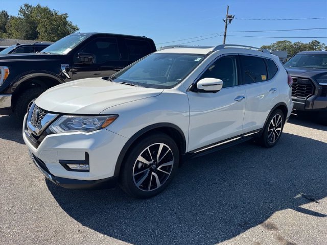 Used 2018 Nissan Rogue SL w/ Premium Package FWD image 5