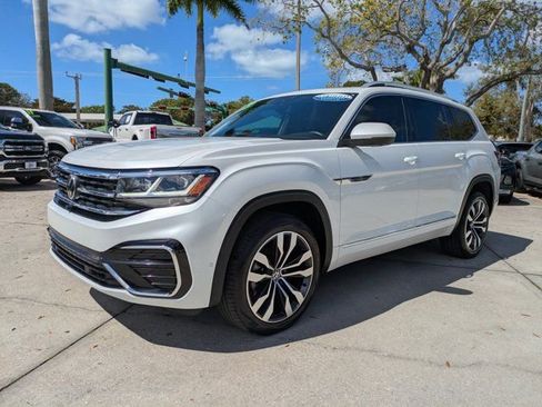 Used 2023 Volkswagen Atlas SEL Premium AWD/4WD image 3