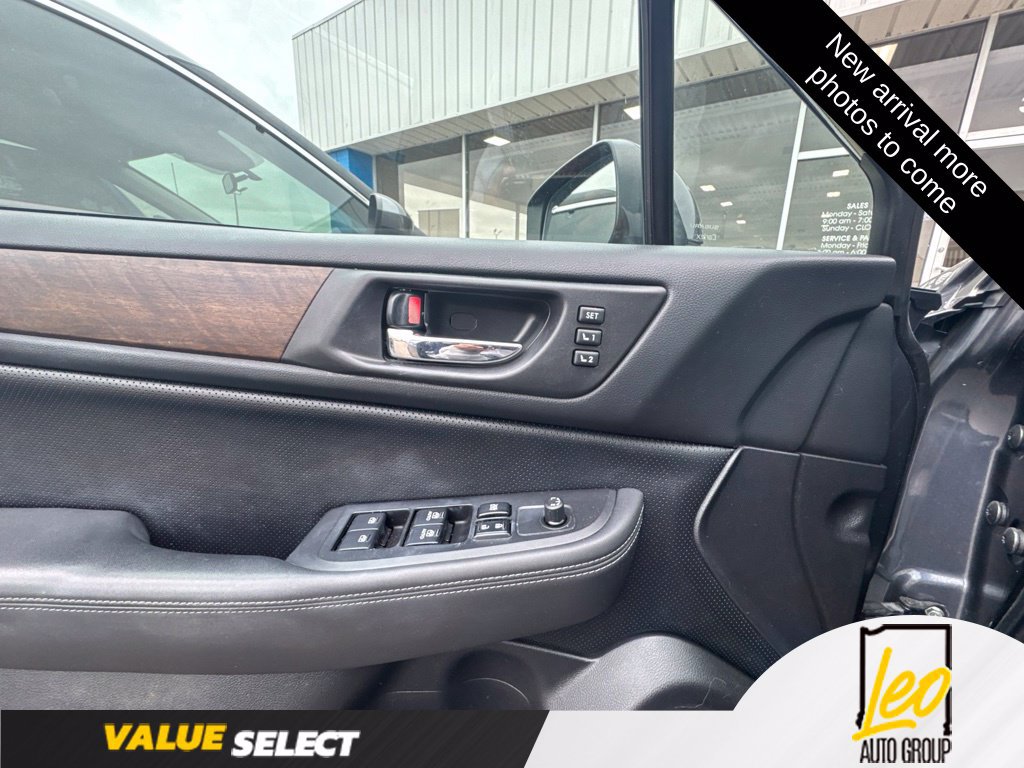 Used 2015 Subaru Outback 2.5i Limited AWD/4WD image 7