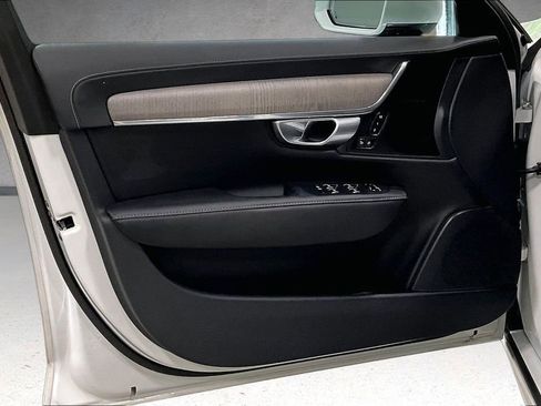 Certified 2023 Volvo S90 B6 Ultimate w/ Protection Package Premier AWD/4WD image 20