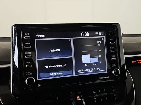 Used 2021 Toyota Corolla LE FWD image 20