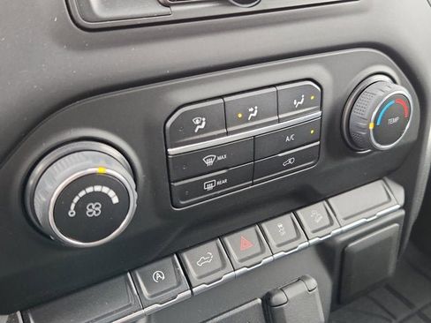 Used 2022 Chevrolet Silverado 1500 Custom Trail Boss image 20