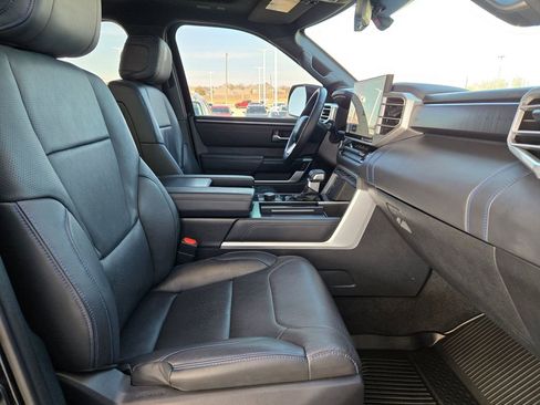 Used 2024 Toyota Sequoia Platinum image 27