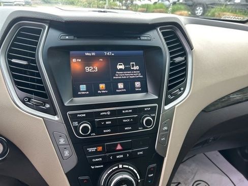 Used 2018 Hyundai Santa Fe Sport w/ 2.4L Value Package 02 FWD image 8