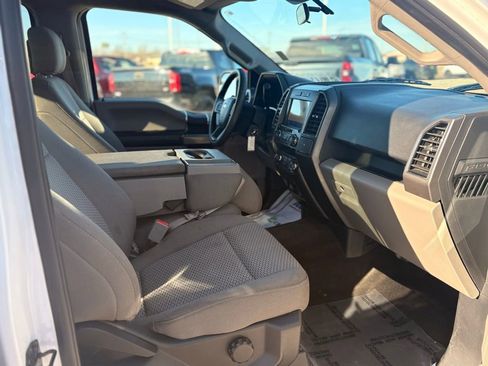 Used 2020 Ford F150 XLT image 12