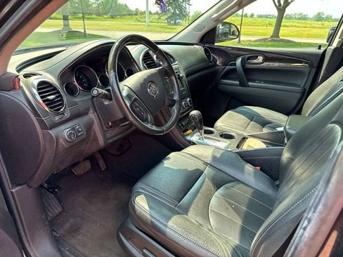 Used 2017 Buick Enclave Leather AWD/4WD image 9