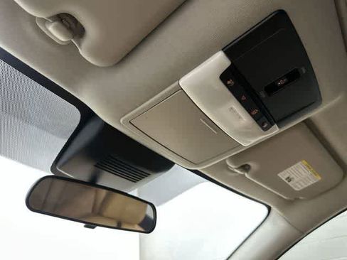 Used 2025 Nissan Sentra SV w/ SV Premium Package FWD image 21